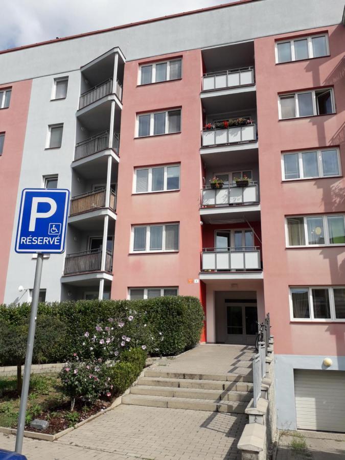 Peskova, Byt O 2 Pokojich S Terasou Olomouc Extérieur photo